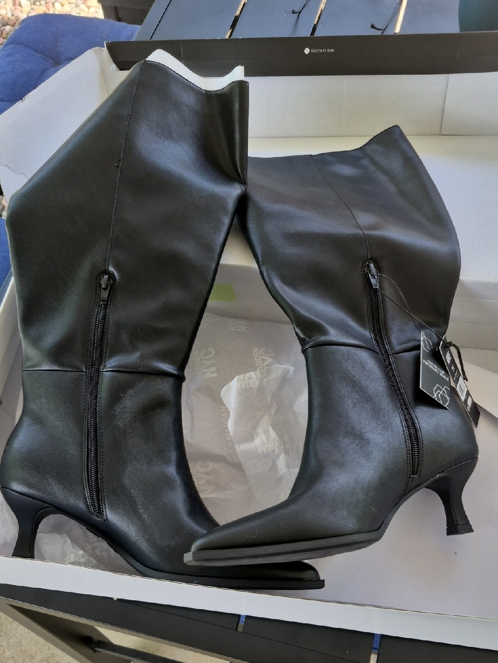 Women's Black Mid-Calf Kitten Heel Boots - Classic Side-Zip Style